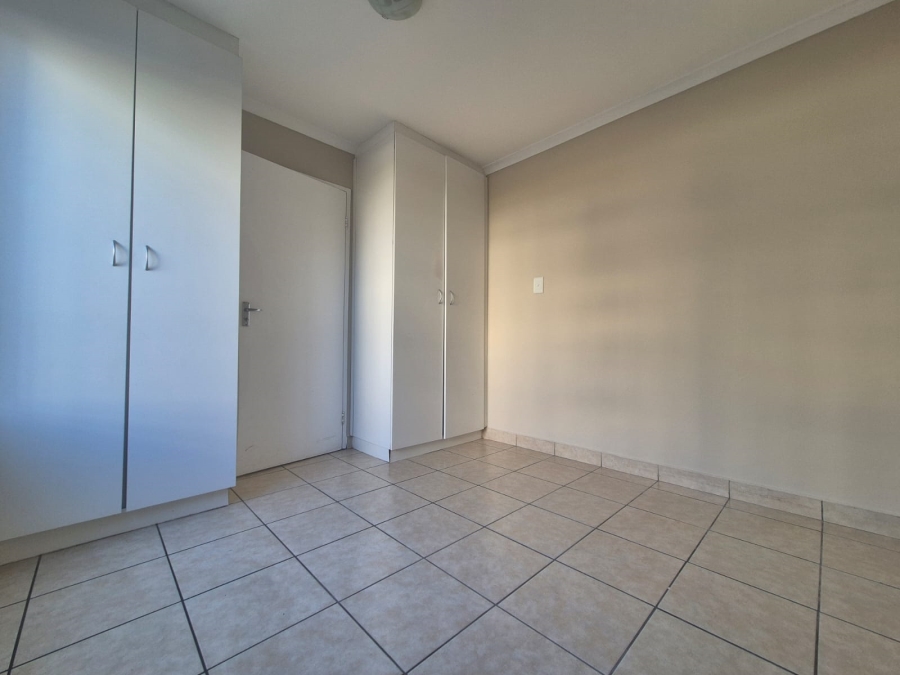 2 Bedroom Property for Sale in Burgundy Estate Western Cape